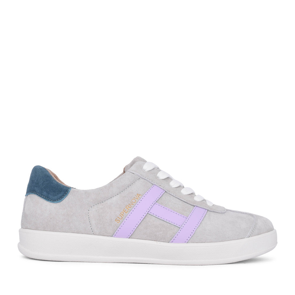Ladies Sixty Laced Trainer In Periwinkle