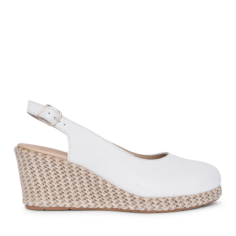 Ladies 10635 Wedge Sling Back Shoe In White