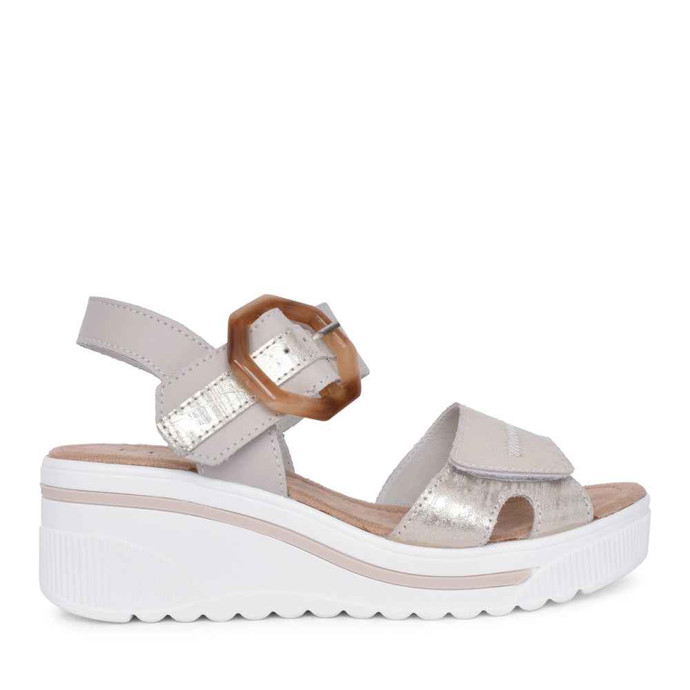 Ladies T42-203 Sandal In Beige