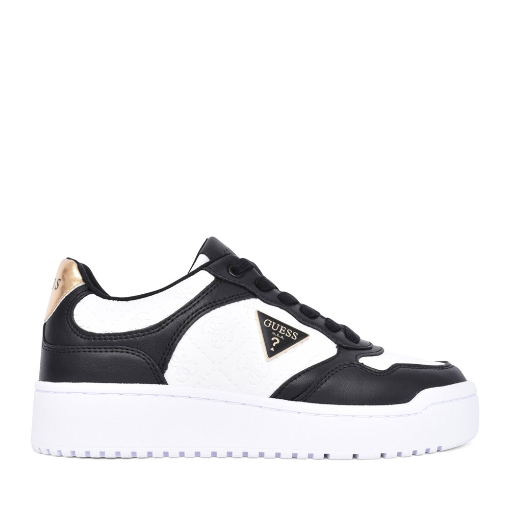 Ladies Fljm16 Miram6 Laced Trainer In Black