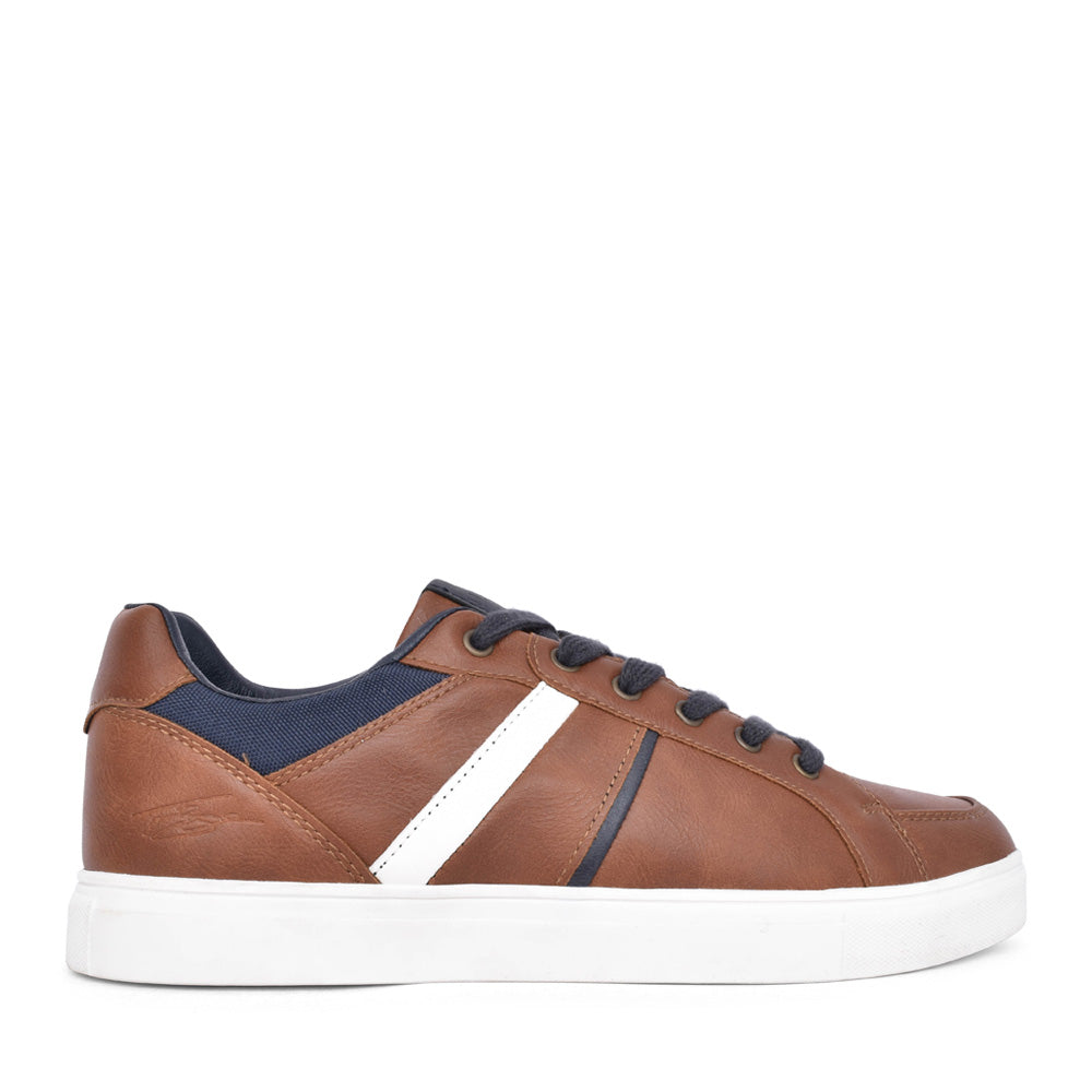 Mens Newell Laced Trainer In Camel
