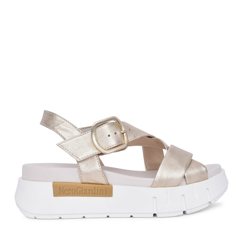 Ladies E513697d Sandal In Gold