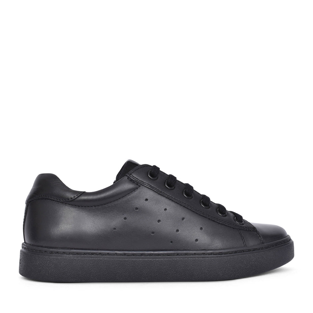Boys J45eca J Nashik Trainer In Black
