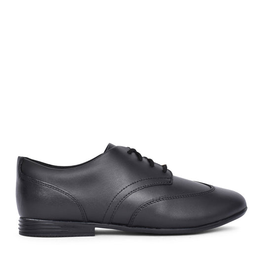 Girls Finja Wing Y Black Leather Laced Shoe In Kids G Fit
