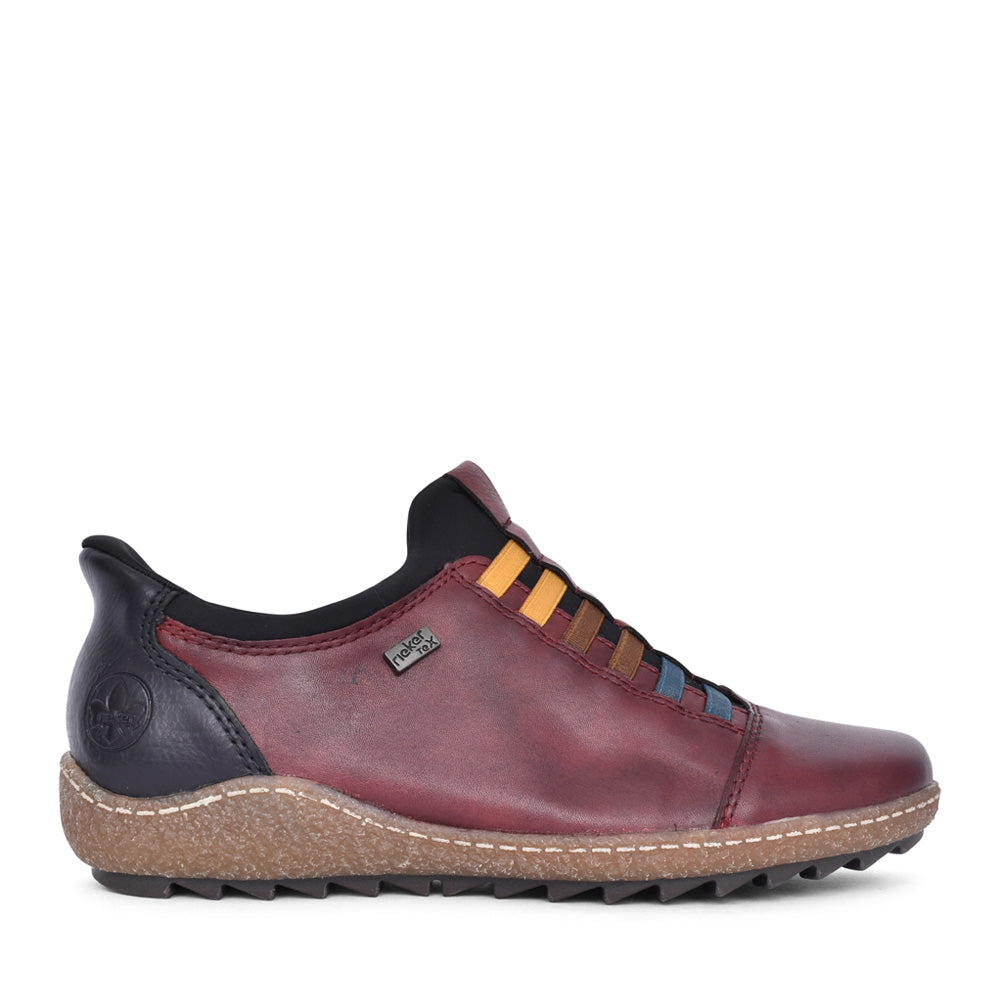 Ladies L7562 Tex Slip-on Shoe In Burgandy
