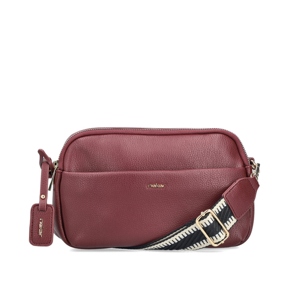Ladies H1029 Cross Body Bag In Wine