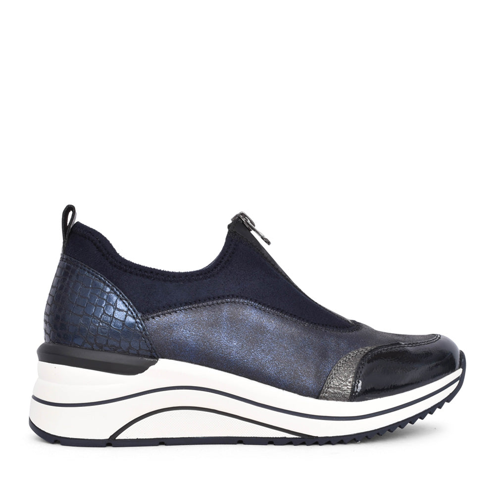 Ladies D0t08 Tex Slip-on Trainer In Navy