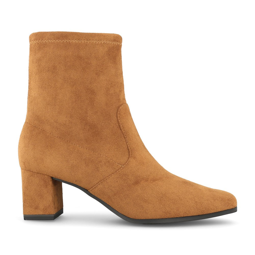 Ladies 9-25354 Low Heel Ankle Boot In Brown