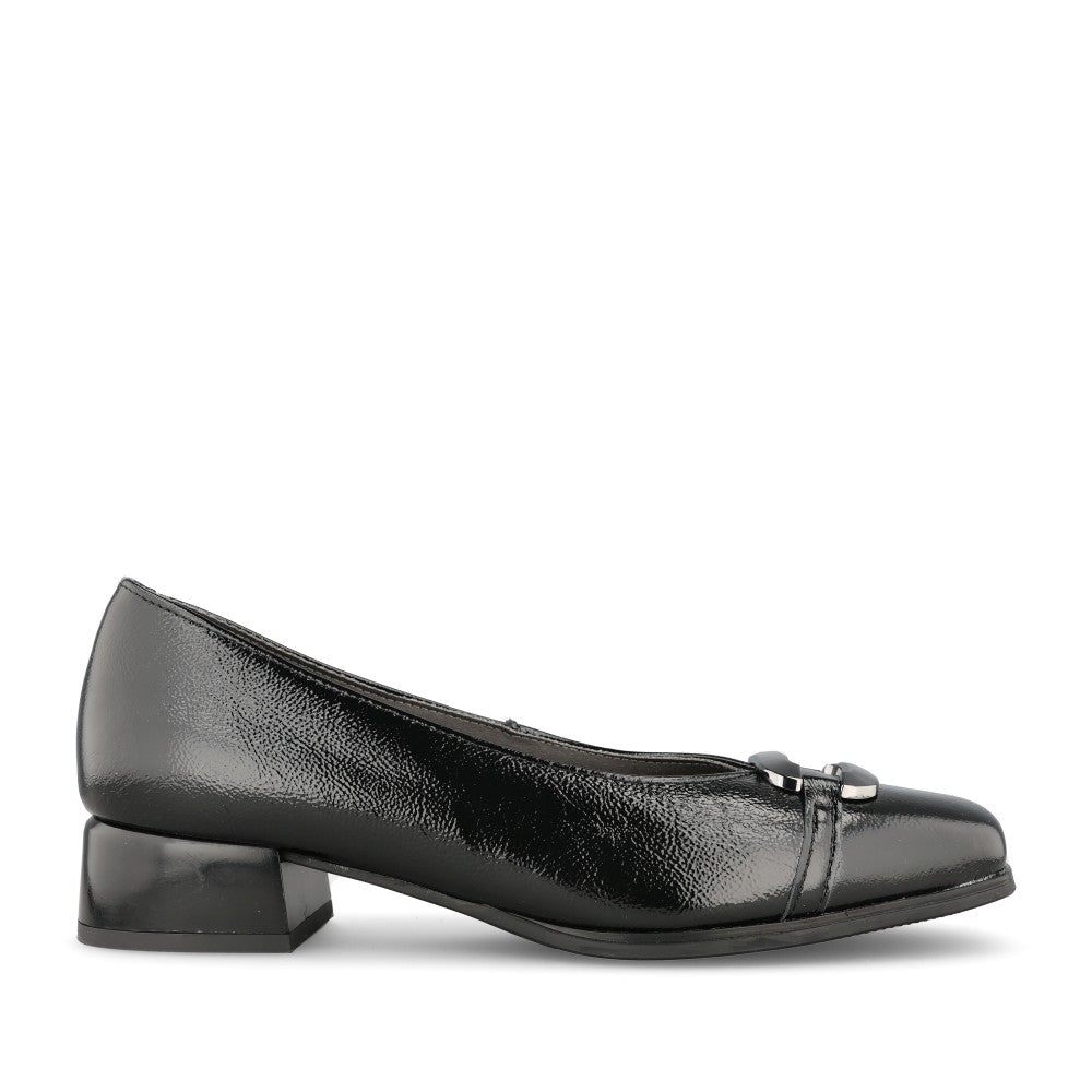 Ladies 10.812 Low Heel Court Shoe In Black