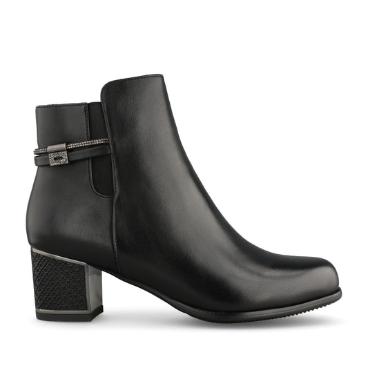 Ladies A6165 Block Heel Ankle Boot In Black