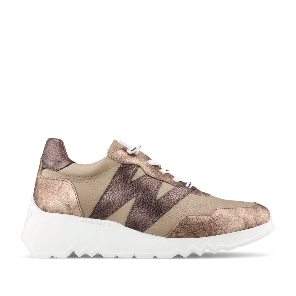 Ladies E-6760 Wedge Trainer In Taupe