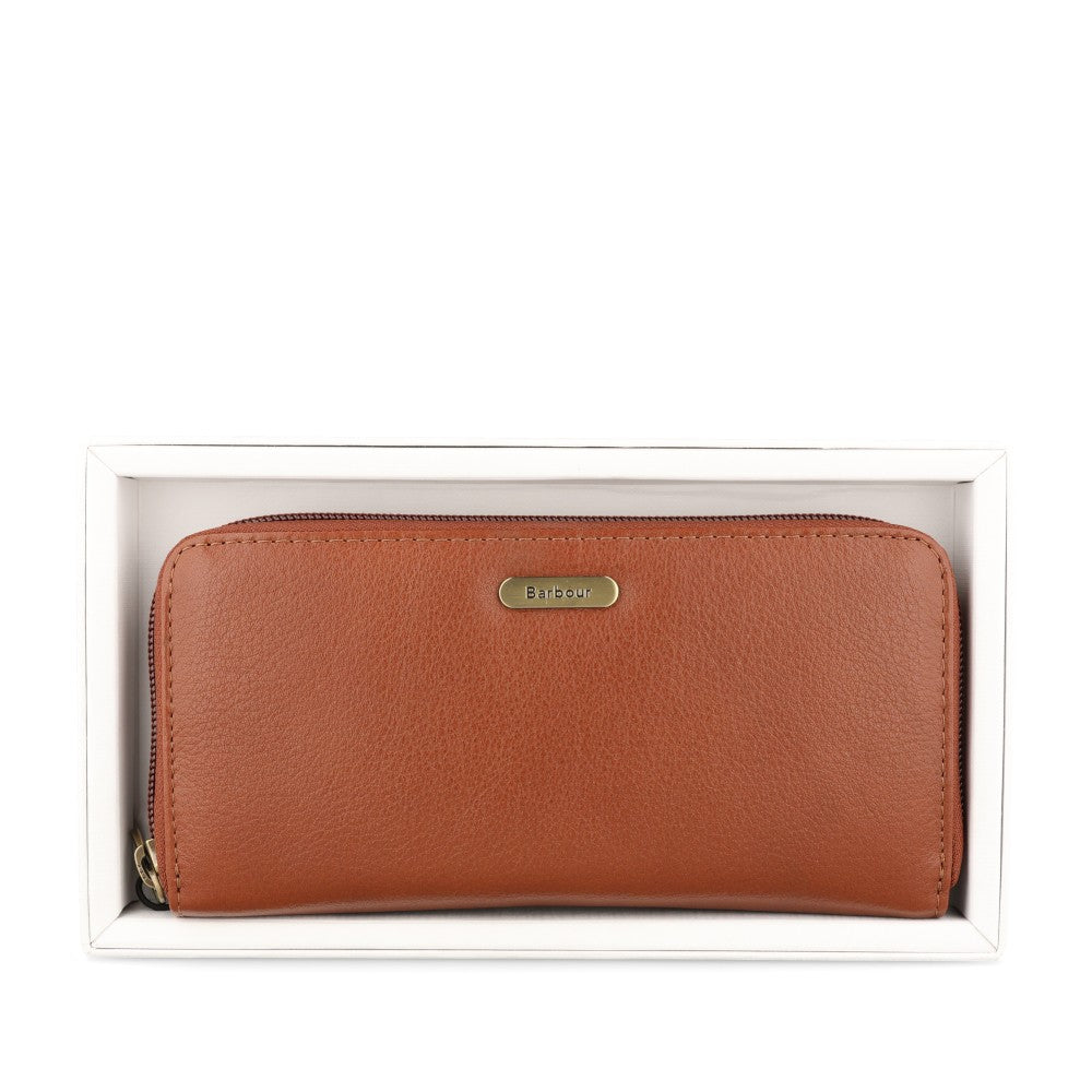 Ladies Birch Leather Matinee Purse In Brown