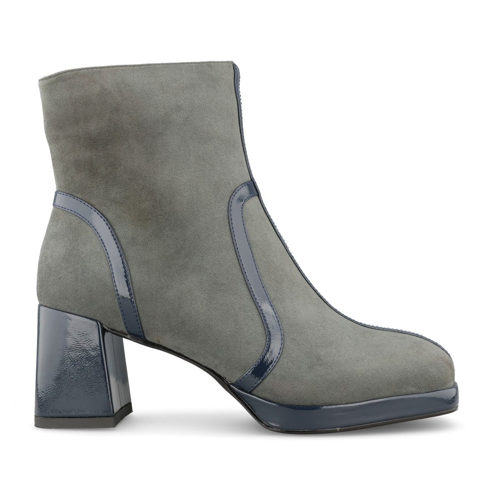 Ladies Acrobat 015 Ankle Boot In Petrol