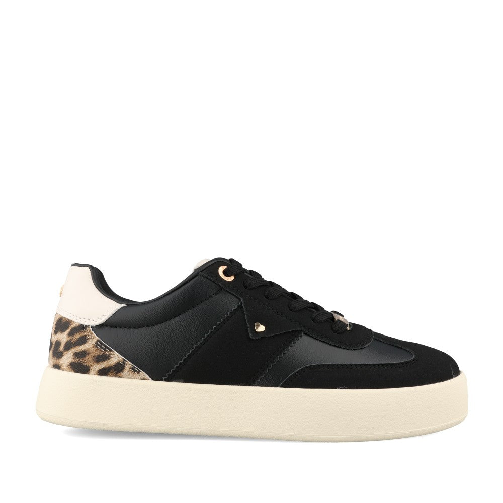Ladies Mali Laced Trainer In Black
