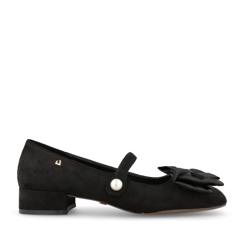 Ladies Elvira Mary Jane Court Shoe In Black