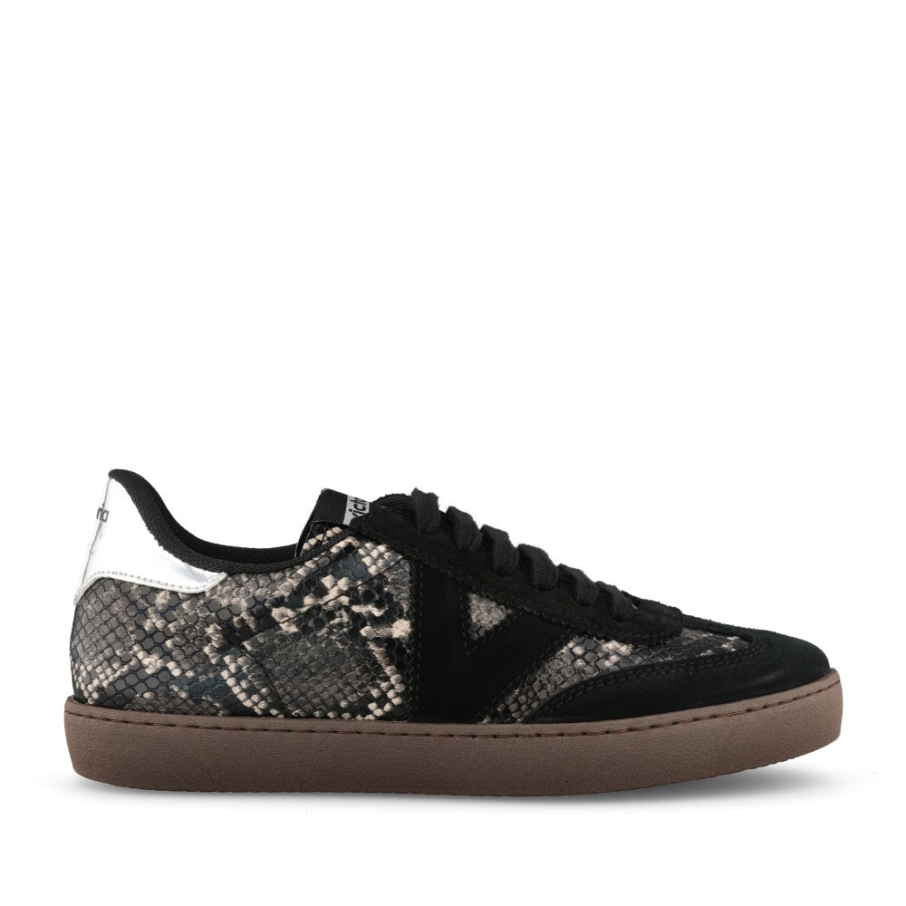 Ladies 1126225 Berlin Ciclista Laced Trainer In Black