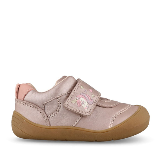 Girls Moonbeam Blush Leather Velcro Shoe In Kids F Fit