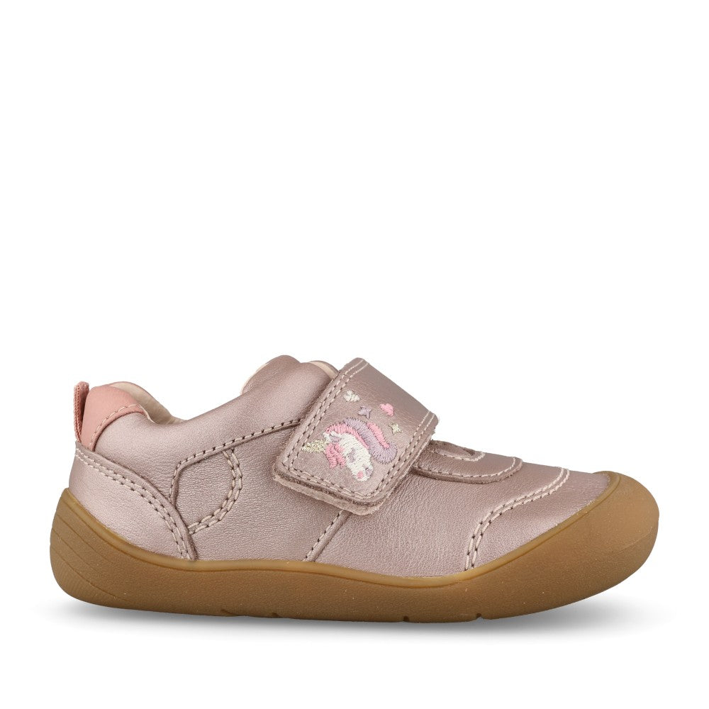 Girls Moonbeam Blush Leather Velcro Shoe In Kids G Fit