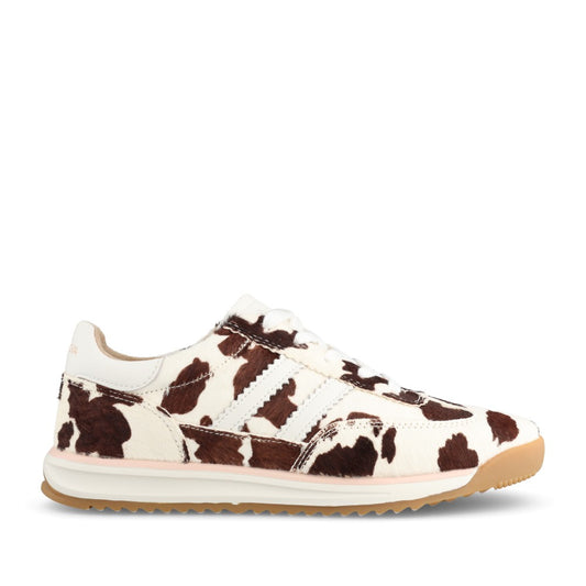 Ladies Seventy Three Laced Trainer In Moo