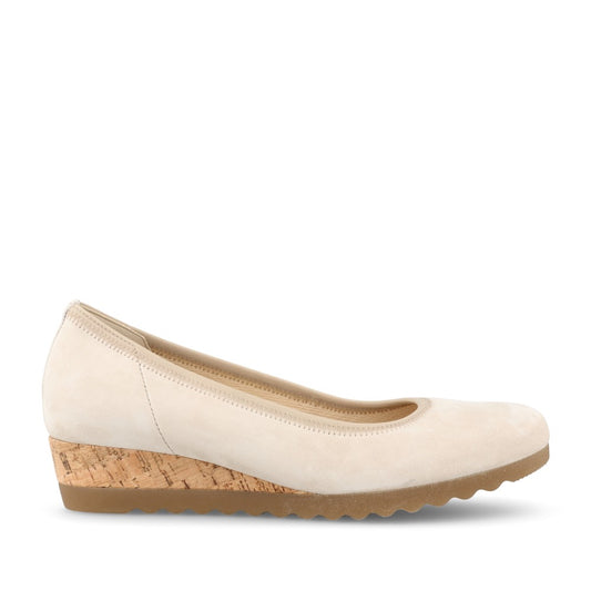 Ladies 82.641 Epworth Wedge Shoe In Beige