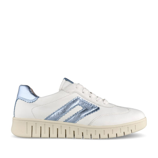 Ladies 9-23762 Laced Trainer In White