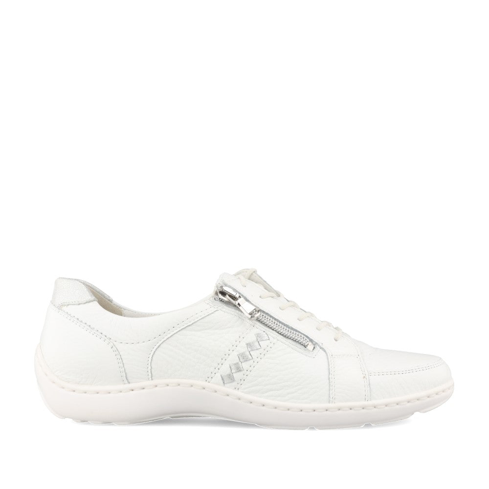 Ladies 496054 White Henni H-fit Shoe In White