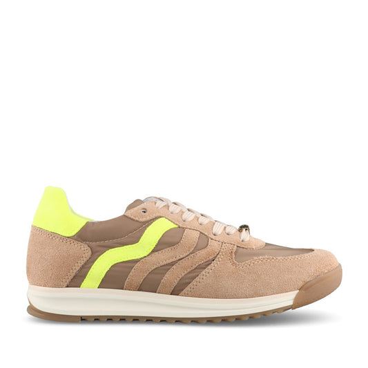 Ladies 36to-109 Laced Trainer In Beige