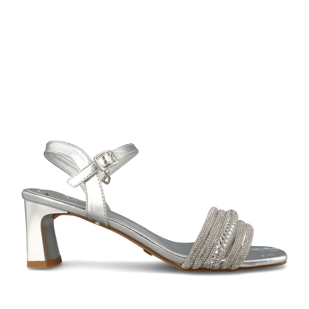 Ladies Fantasy Low Heel Sandal In Silver