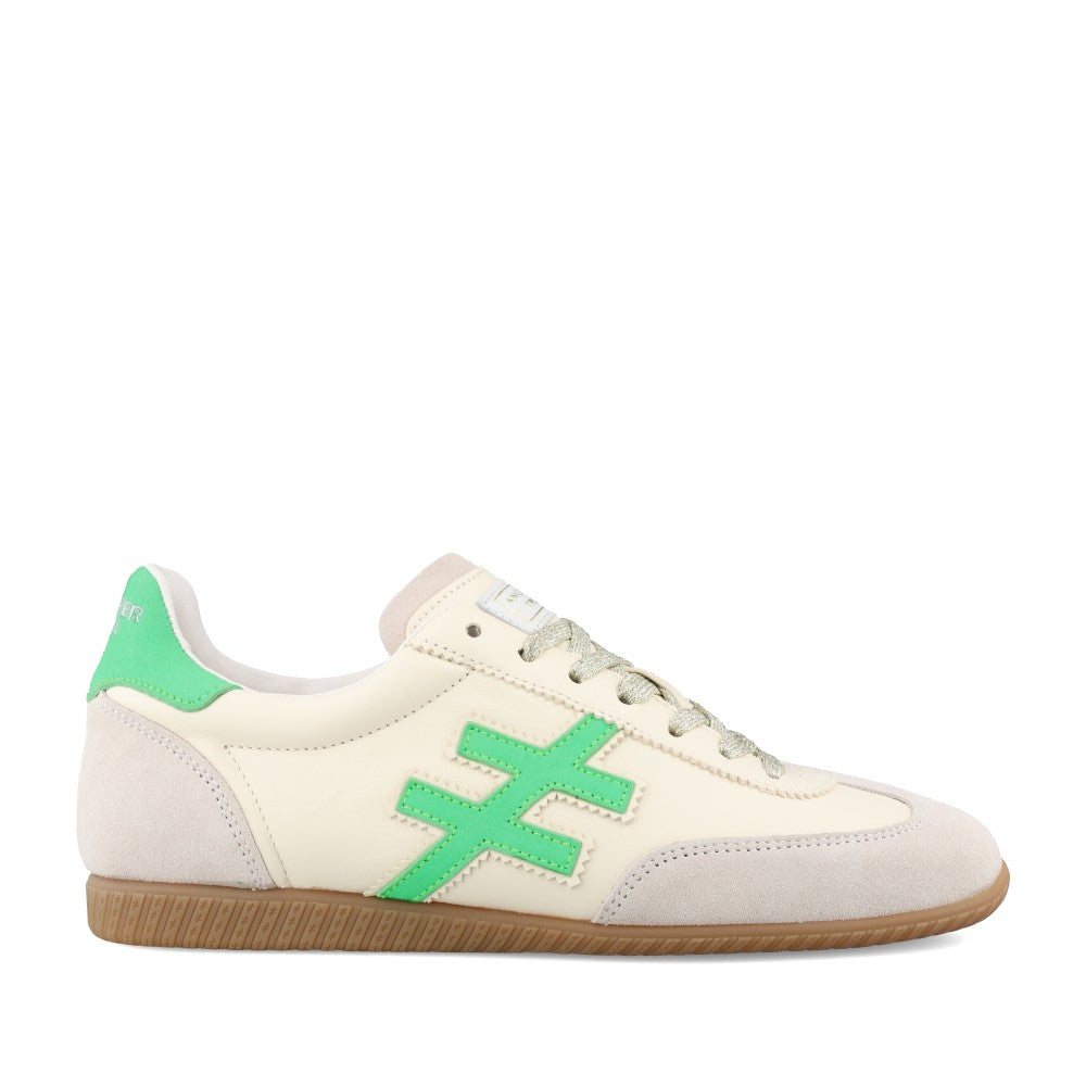 Ladies A078 0406 Atenas Laced Trainer In Beige
