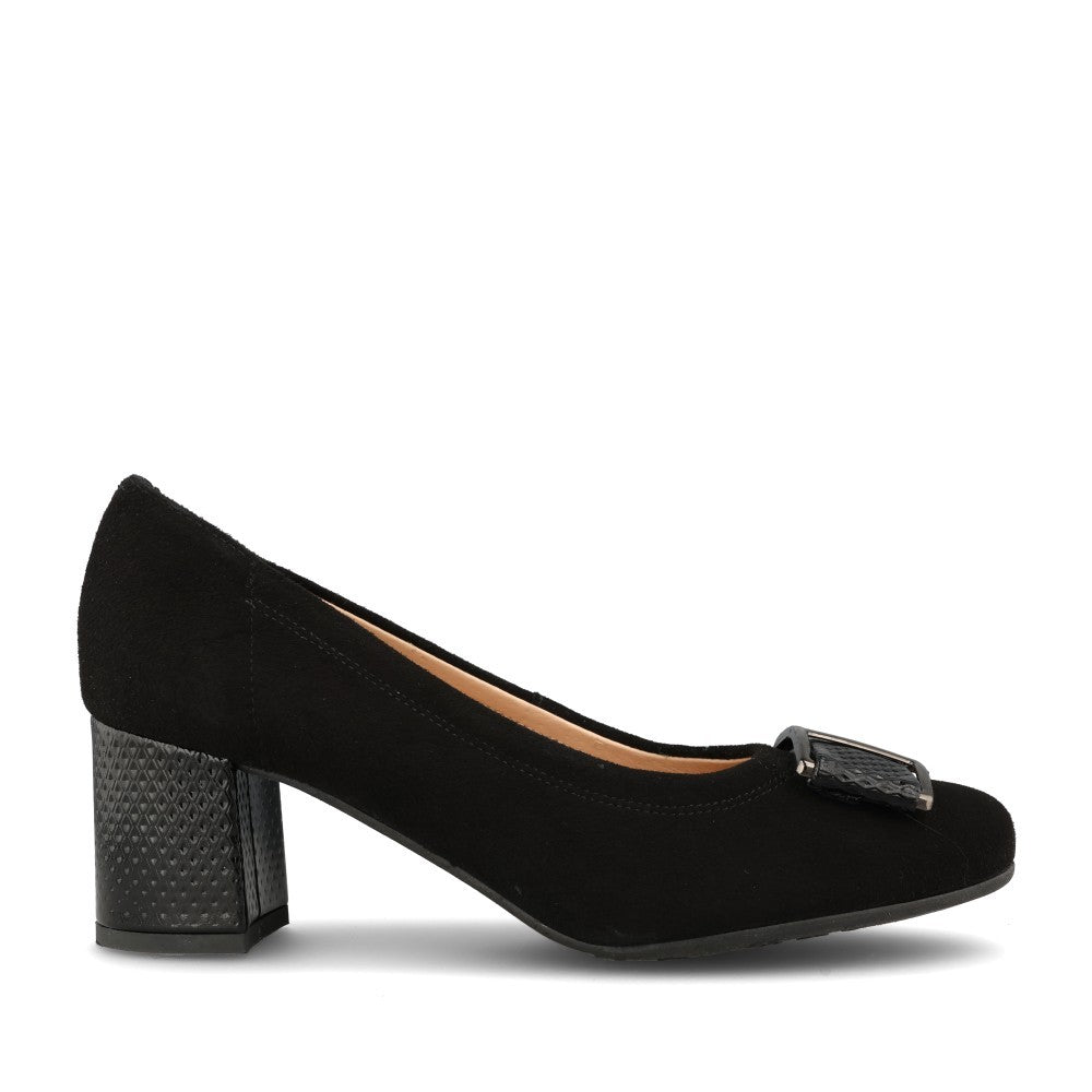 fit Medium Heel Court Shoe