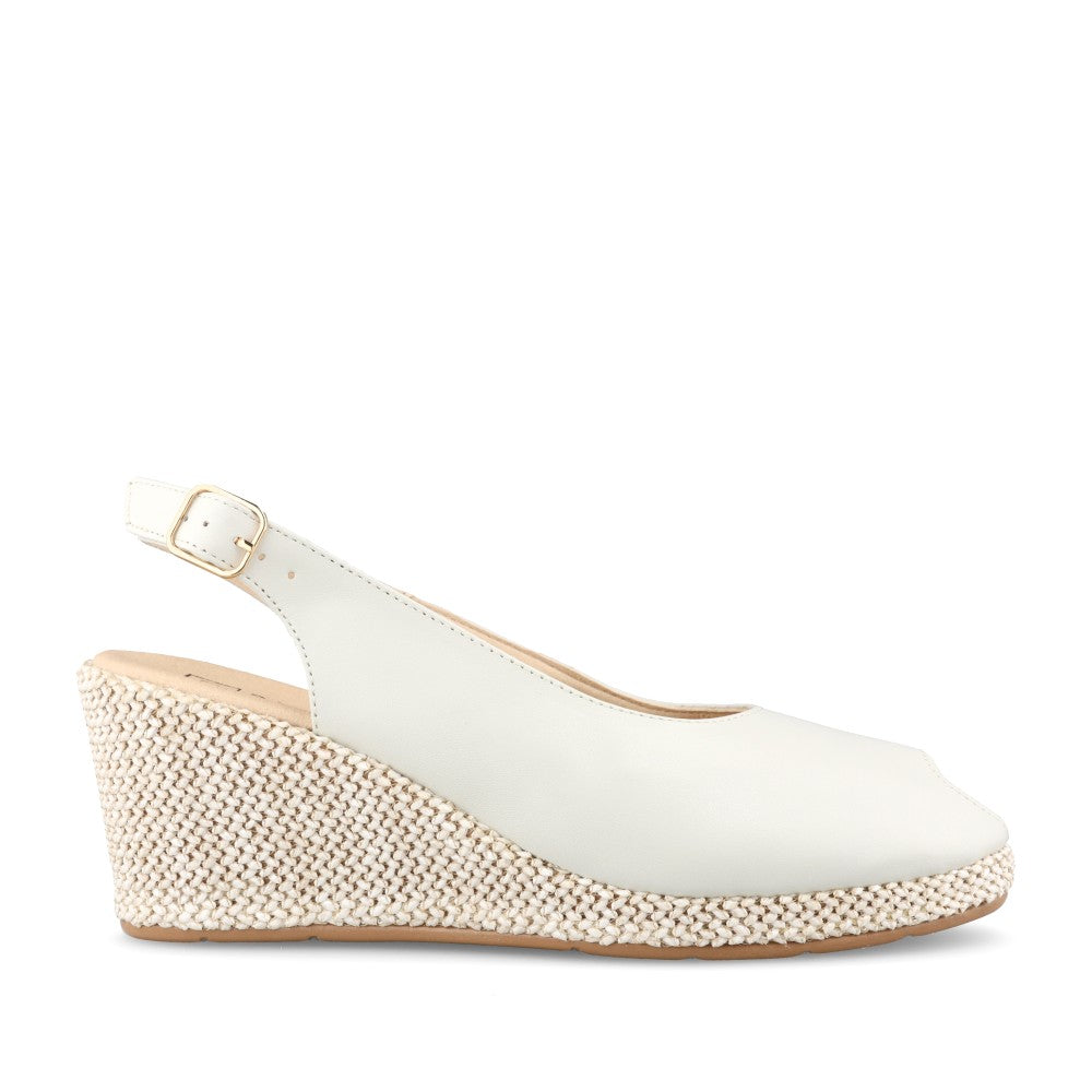Ladies 11311 Sling Back Sandal In Off White