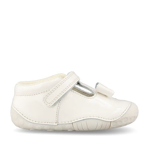 Girls Wiggle White Patent T-bar Shoe In Kids G Fit