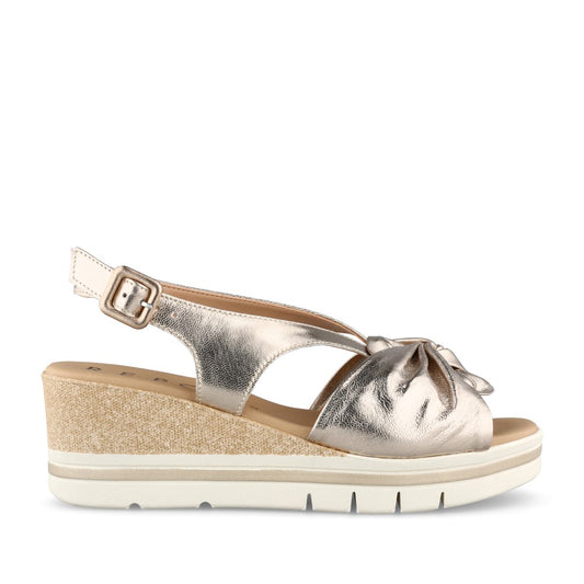 Ladies 83256 Wedge Sandal In Metallic
