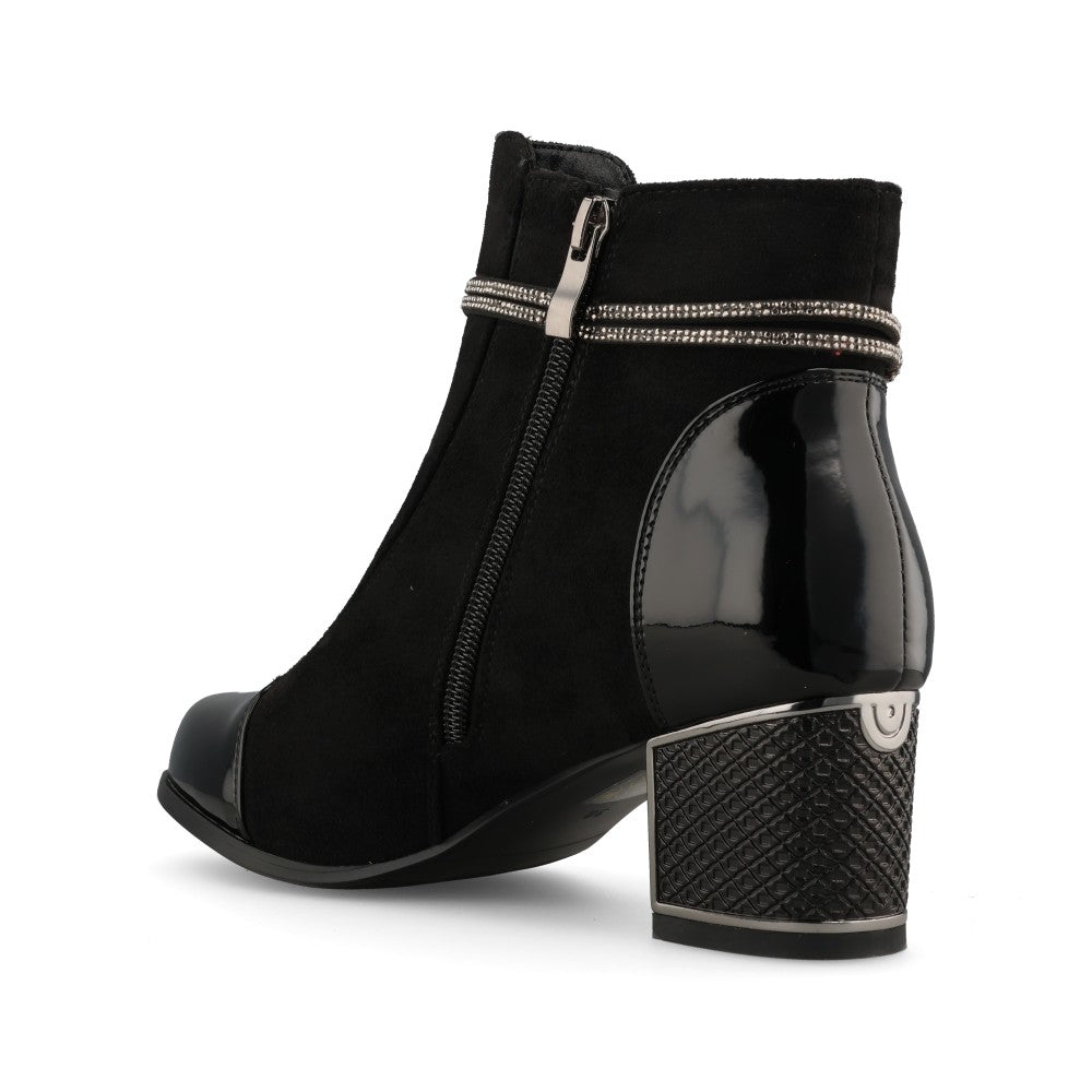 Redz Ladies 1903 Ankle Boot In Black