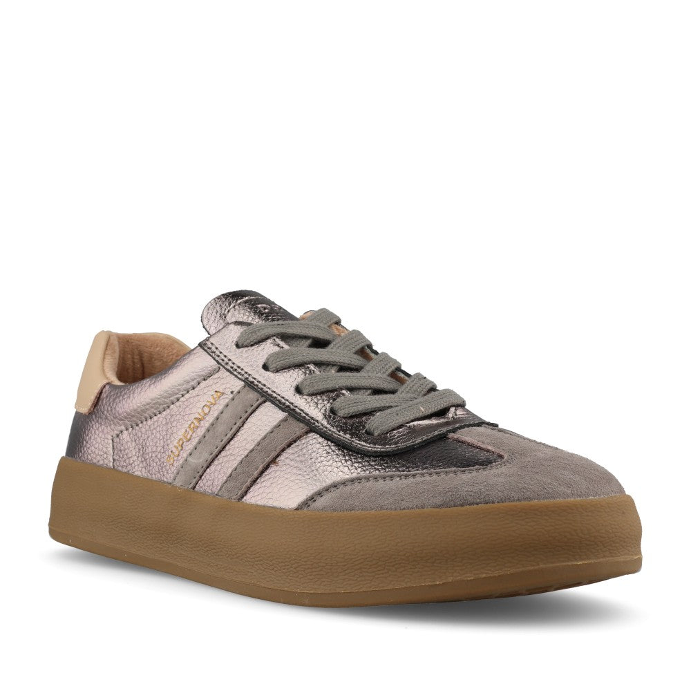 Drilleys Ladies Thirty Two Trainer In Burnt Nickle
