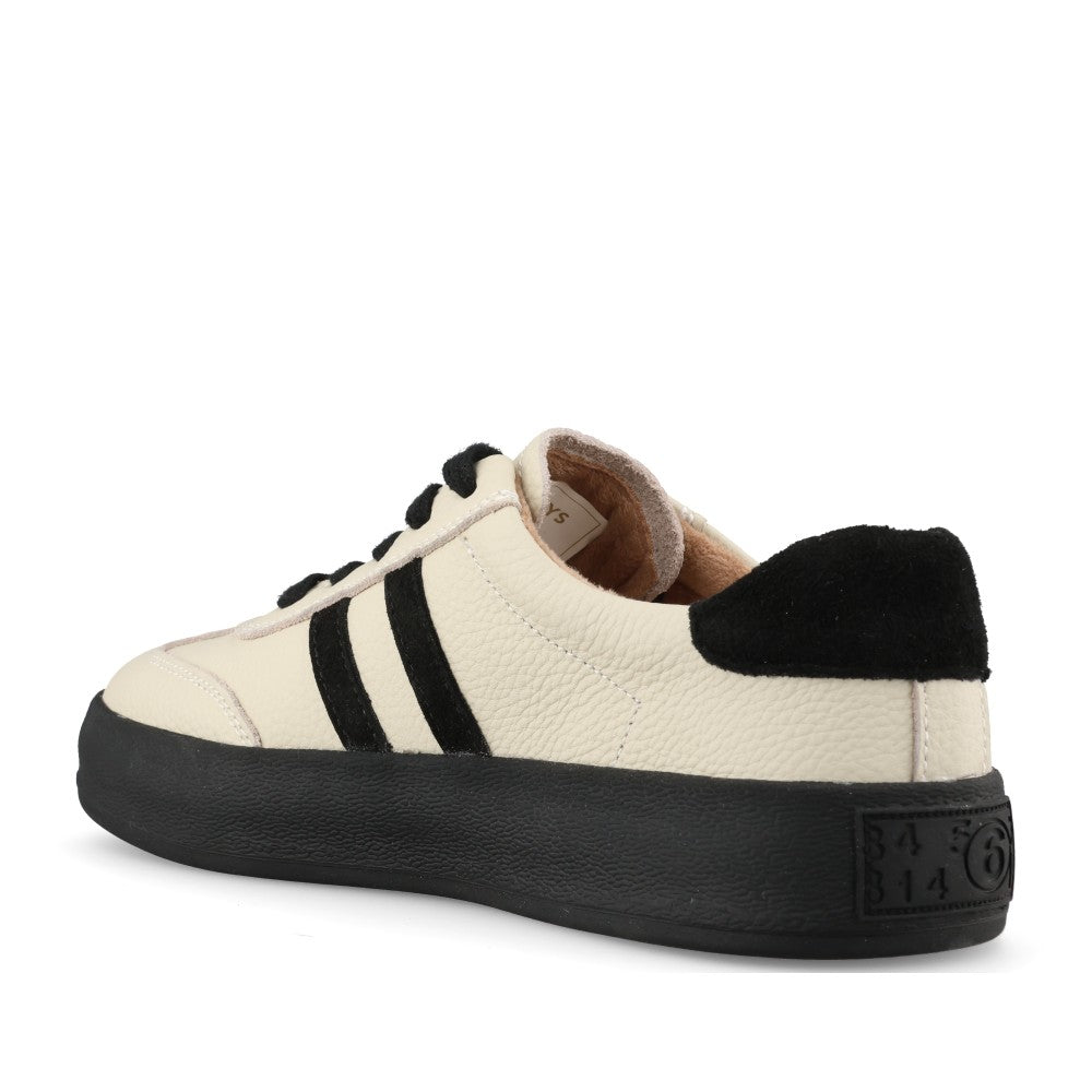 Drilleys Ladies Thirty Two Trainer In Whipped Jedi