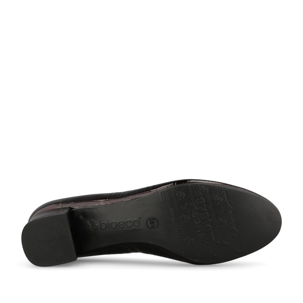 Ladies 5632 G-fit Low Heel Court Shoe In Burgandy Patent