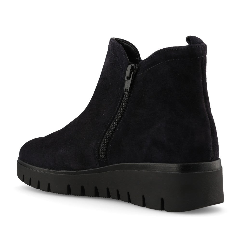 Gabor Ladies 8015.01 Dublin Boot In Dark Blue