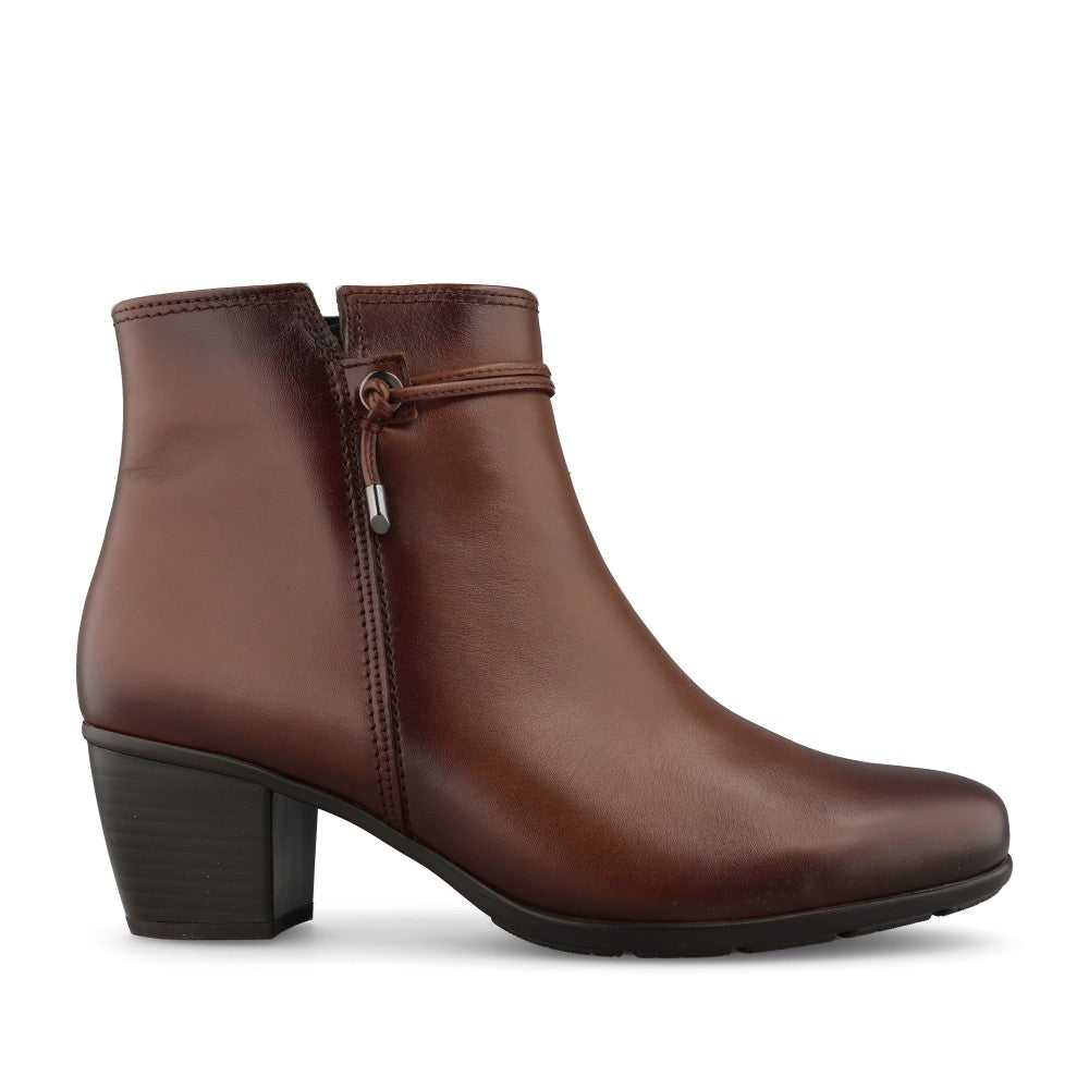 Gabor Ladies 8029.01 Ela Boot In tan