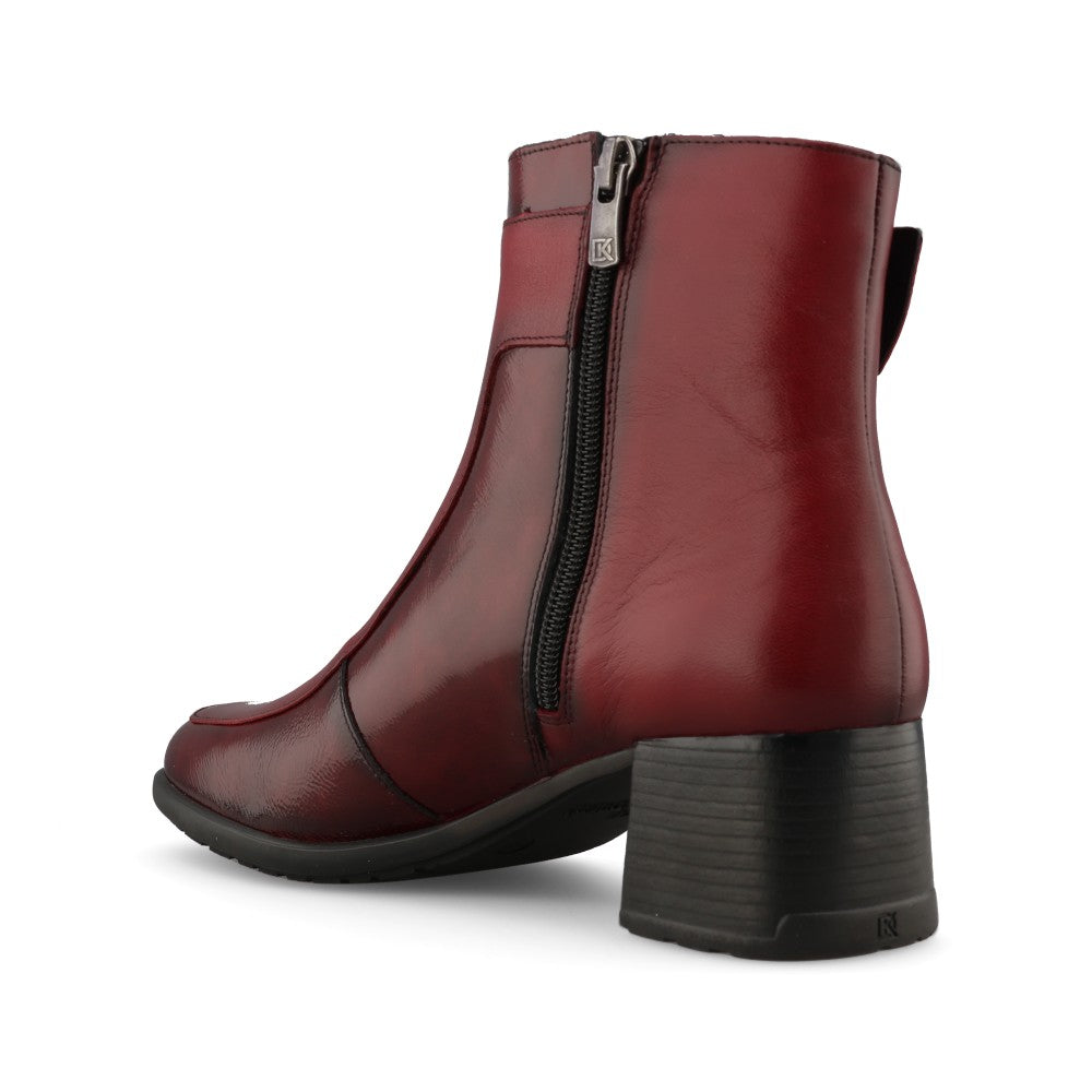 Dorking by Fluchos Ladies D9199 Ankle Boot In Red
