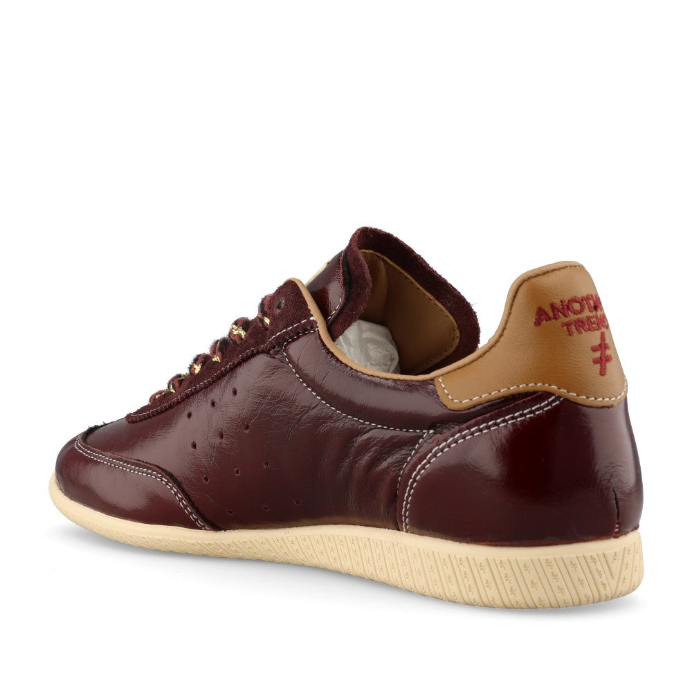 Another Trend Ladies A078 4745 Trainer In Burgundy Patent