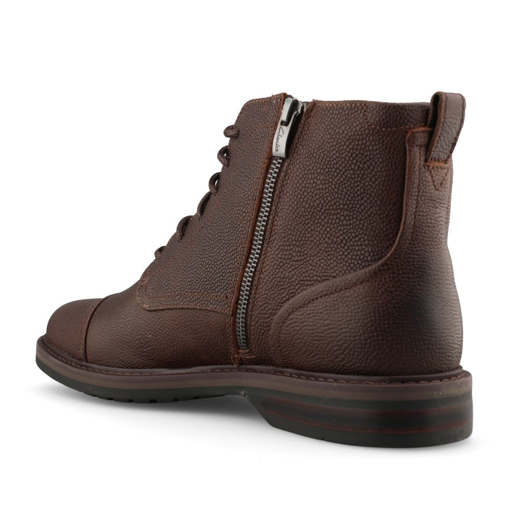 Clarks Mens Aldwin2 Cap Leather G-fit Boot In Brown