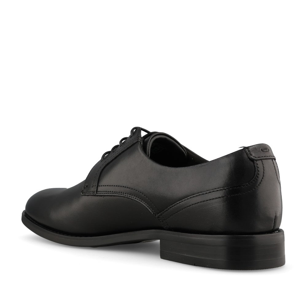 Clarks Mens Bowburn Lace Leather G-fit Shoe In Black