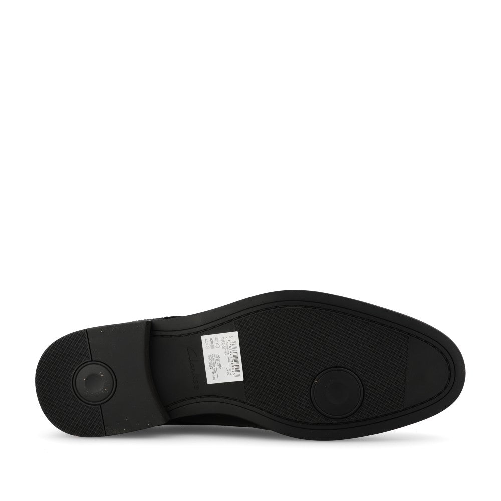 Clarks Mens Bowburn Lace Leather G-fit Shoe In Black