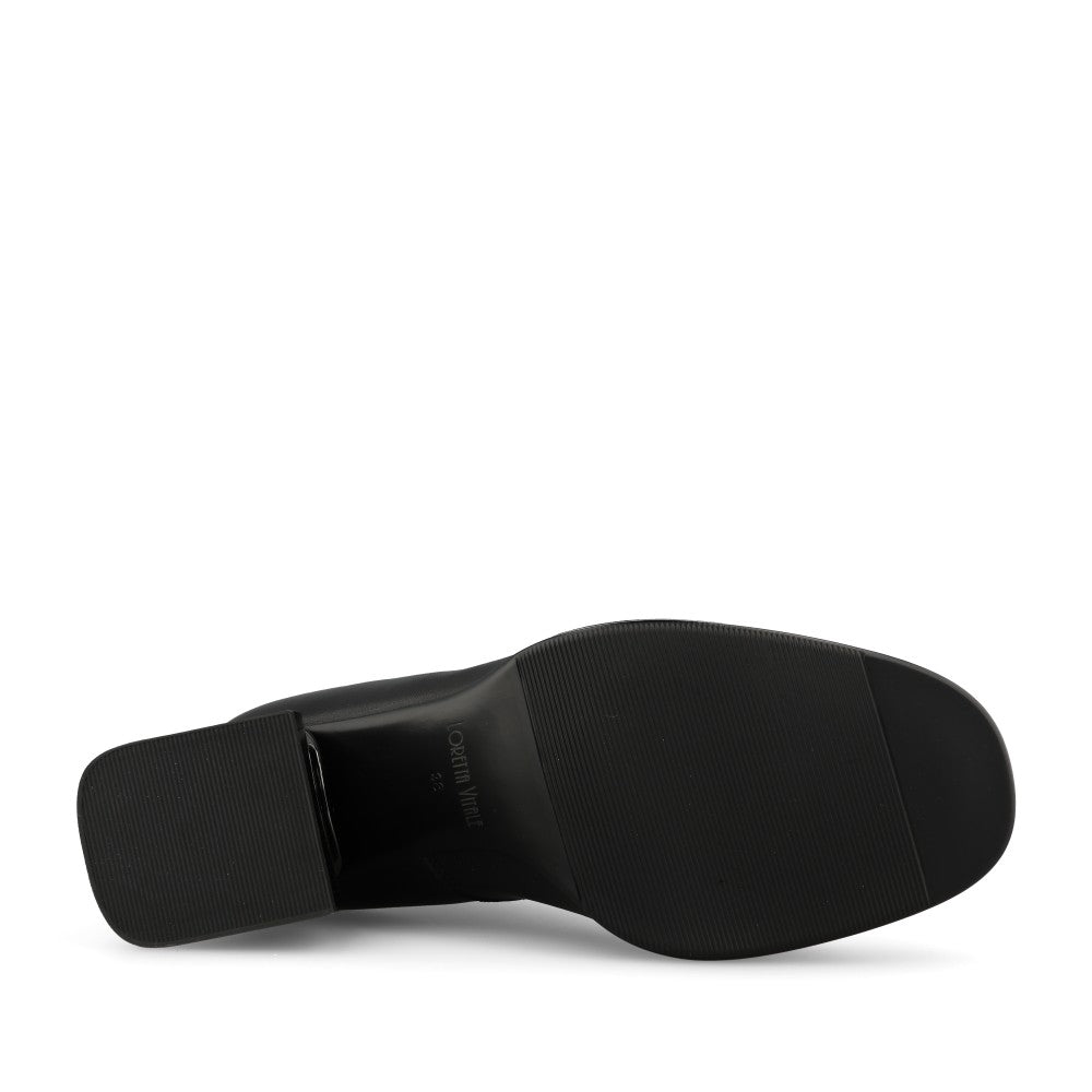 Loretta Vitale Ladies C2611 Ankle Boot In Black