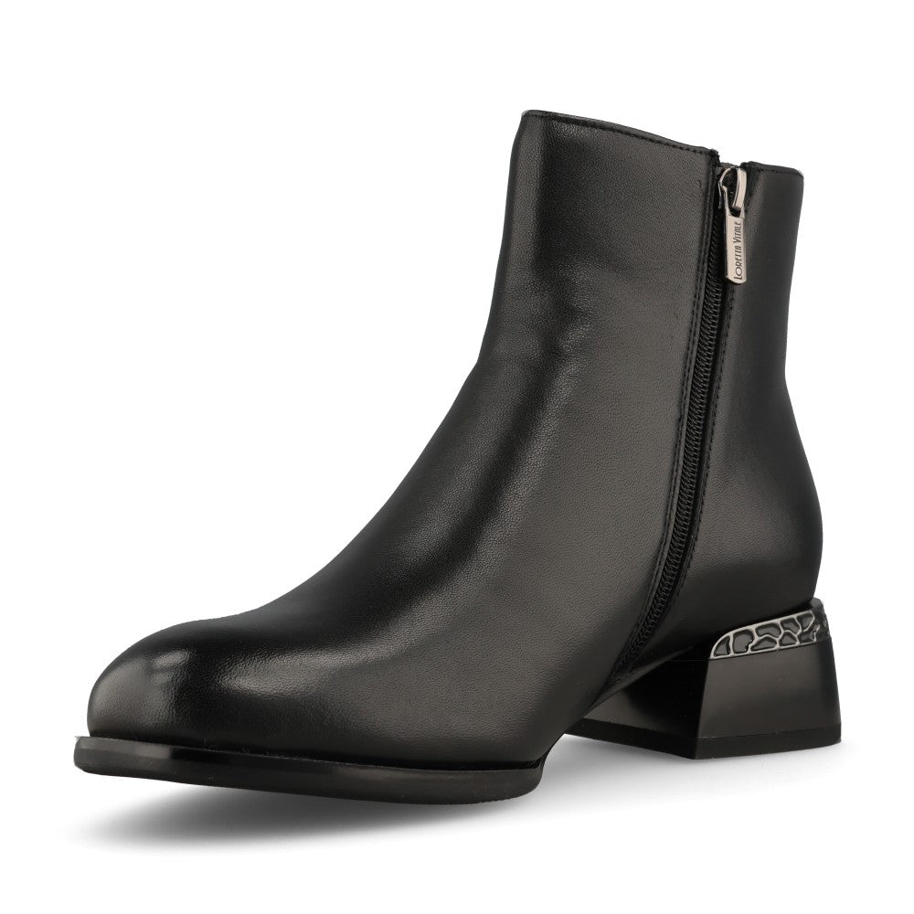 Loretta Vitale Ladies C38142 Ankle Boot In Black