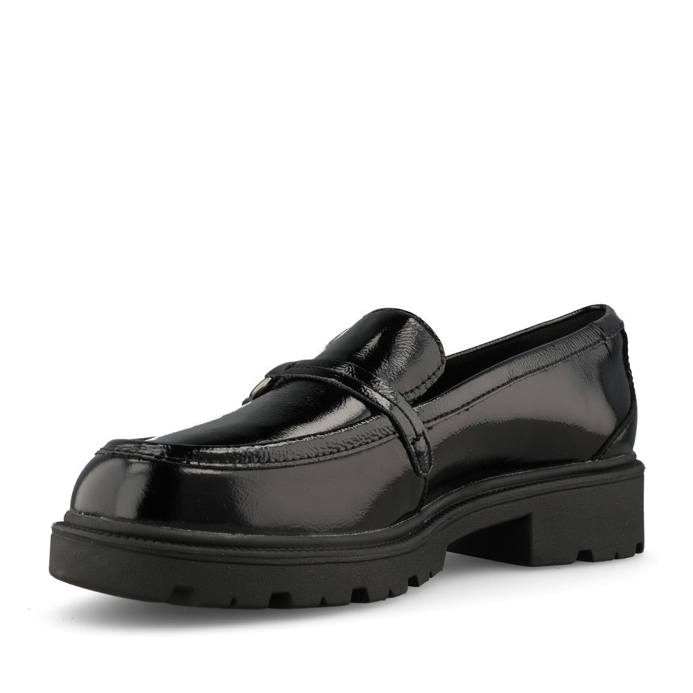 Clarks Ladies Code L Step Leather D-fit Shoe In Black Patent
