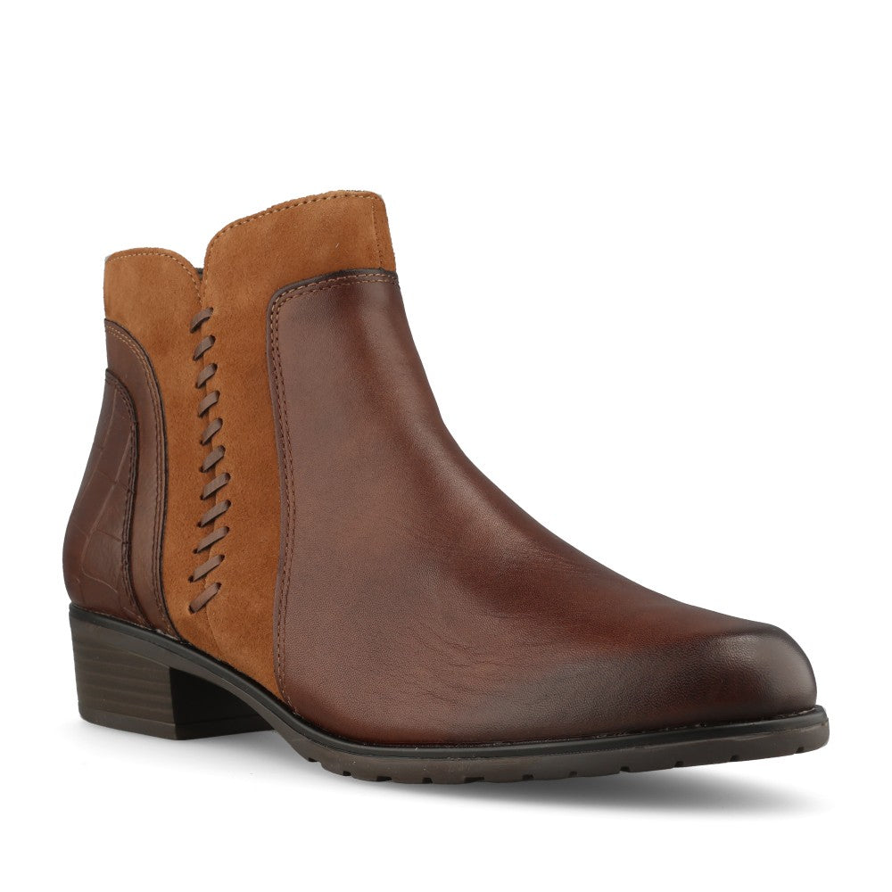 Remonte Ladies D6893 Ankle Boot In Brown