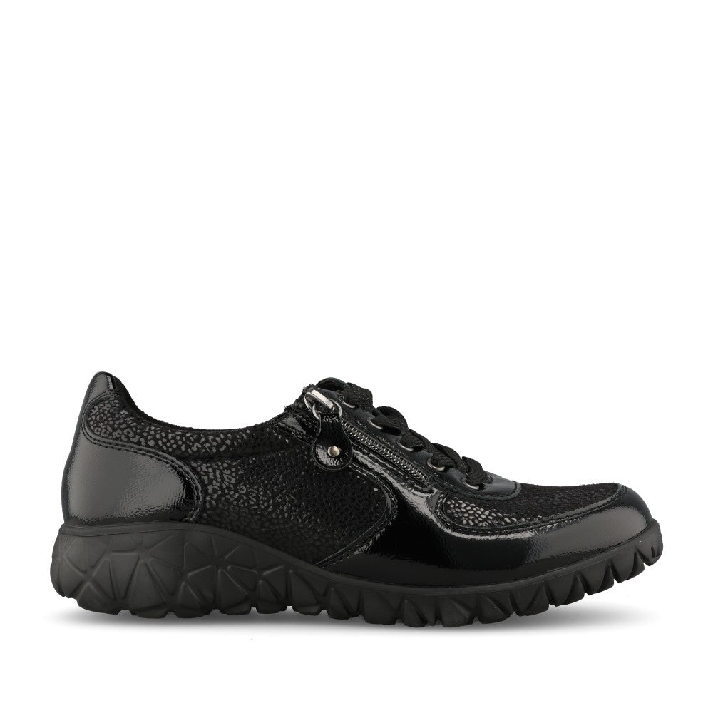 Ladies H89001 Havy Soft Laced Trainer In Black Patent