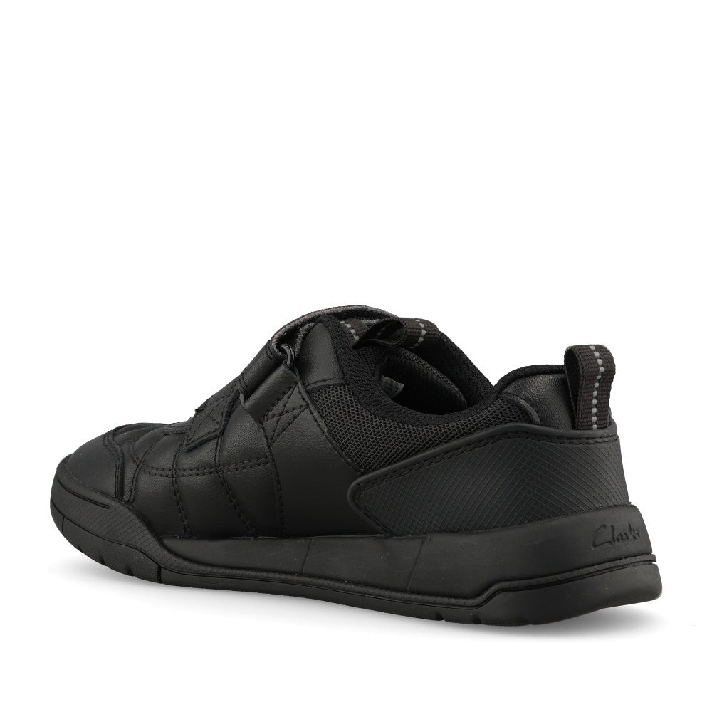 Clarks Boys Laser Cross Y F-FIT Velcro in Black Leather